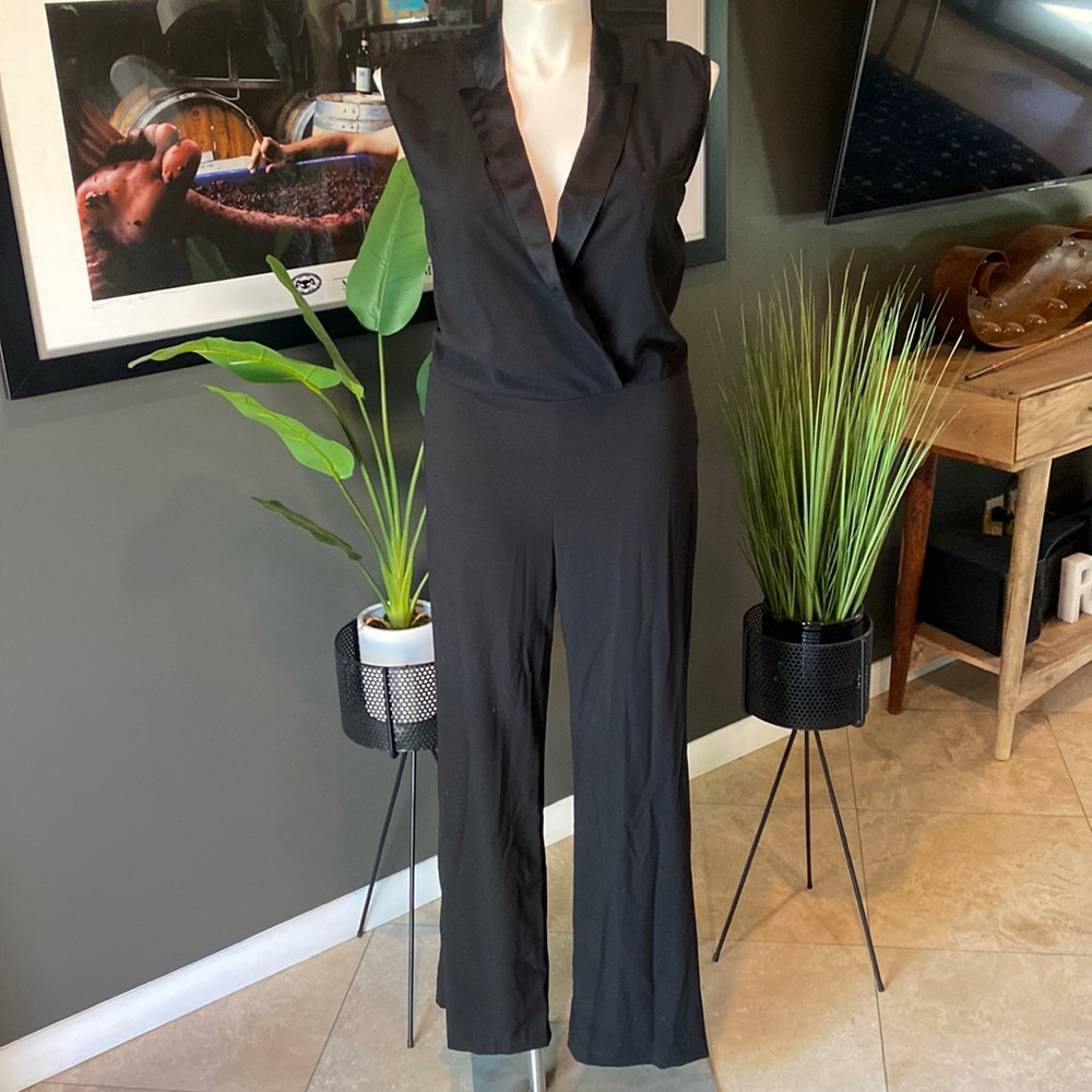 Betsey Johnson Tuxedo Sleeveless Jumpsuit Satin Collar